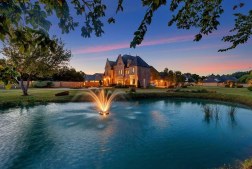 Pond & Water Features